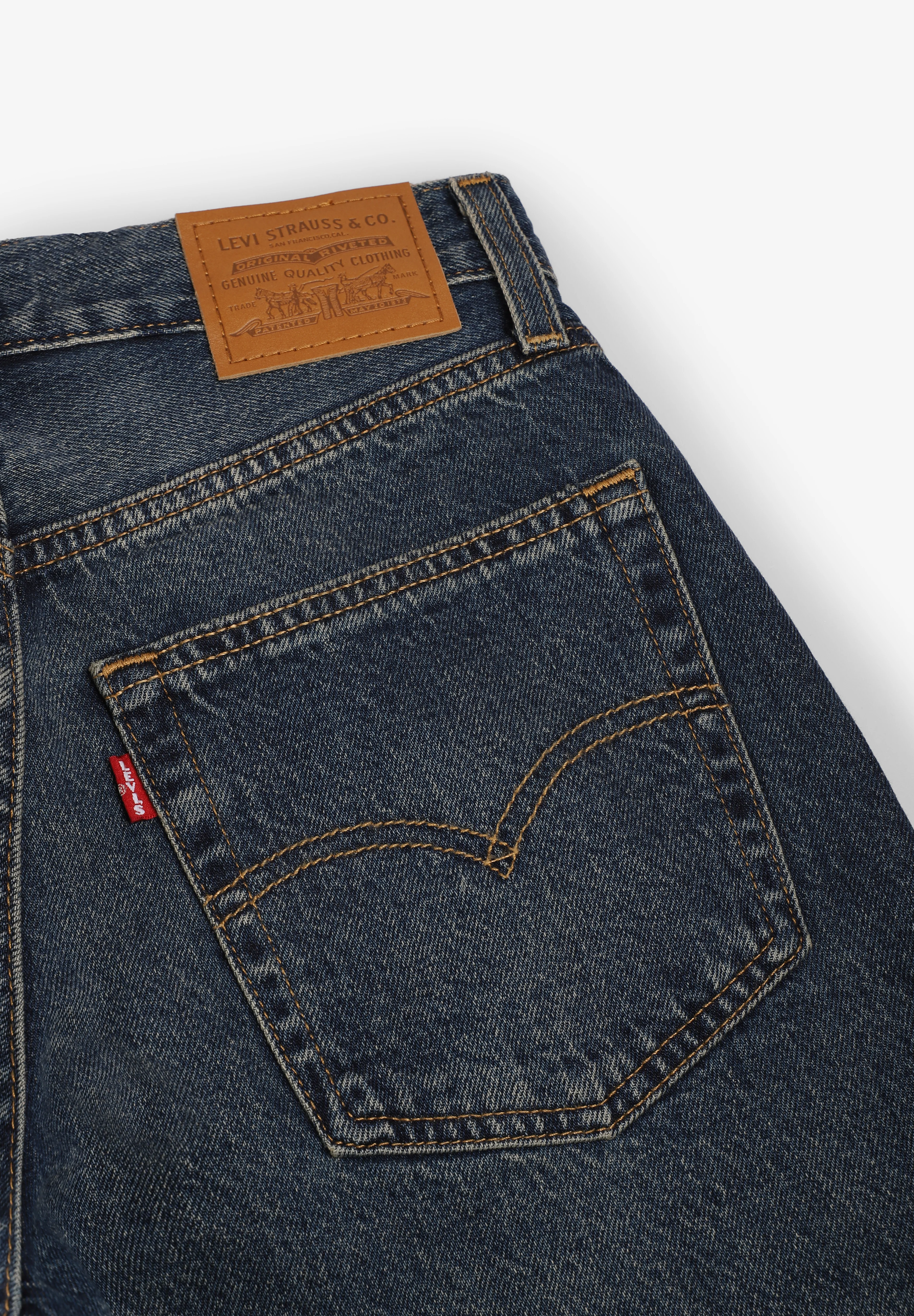 LEVIS | BERMUDAS DENIM BAGGY DAD MUJER - Image 4