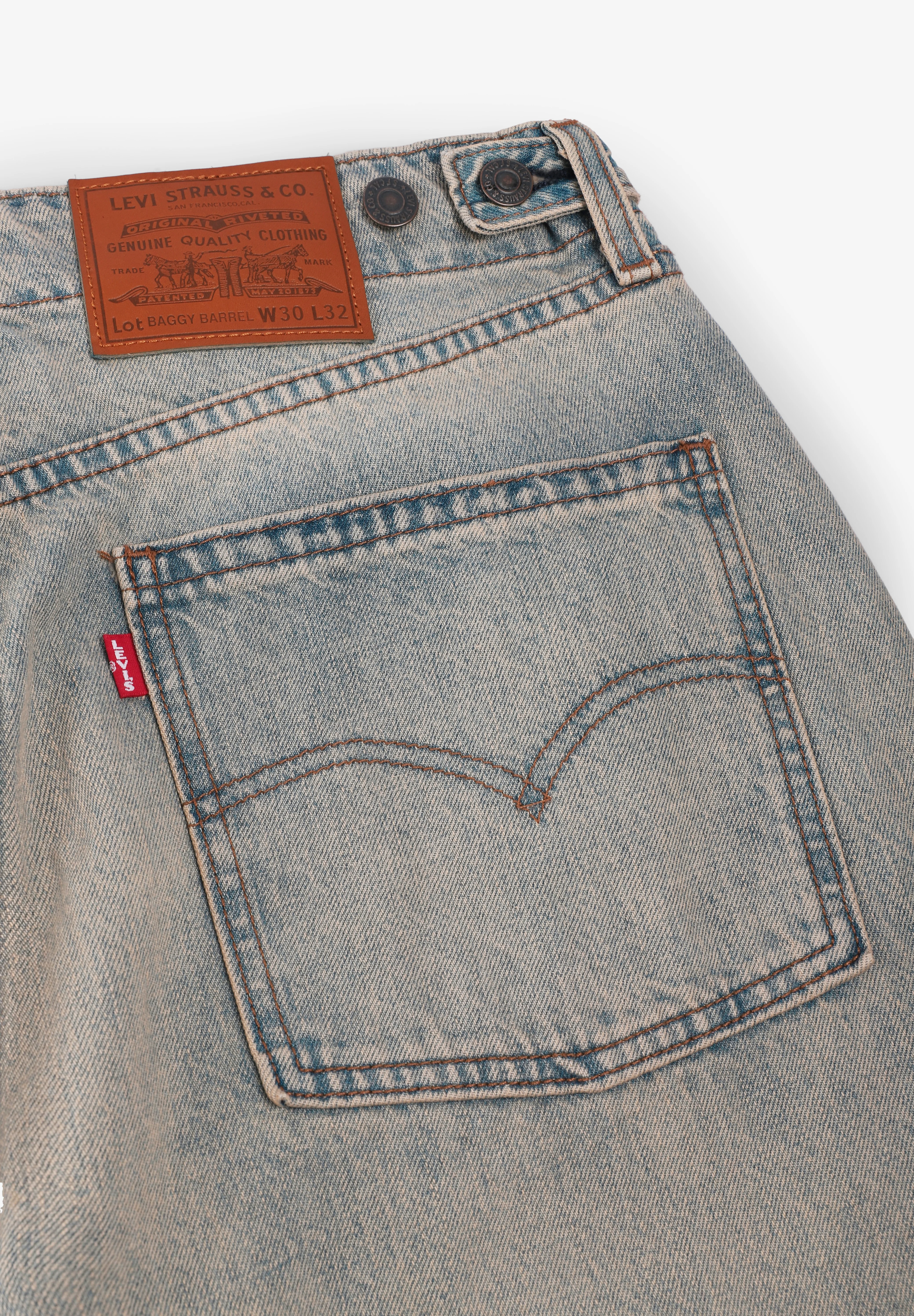 LEVIS | PANTALÓN DENIM BAGGY DAD BARREL HOMBRE - Image 4