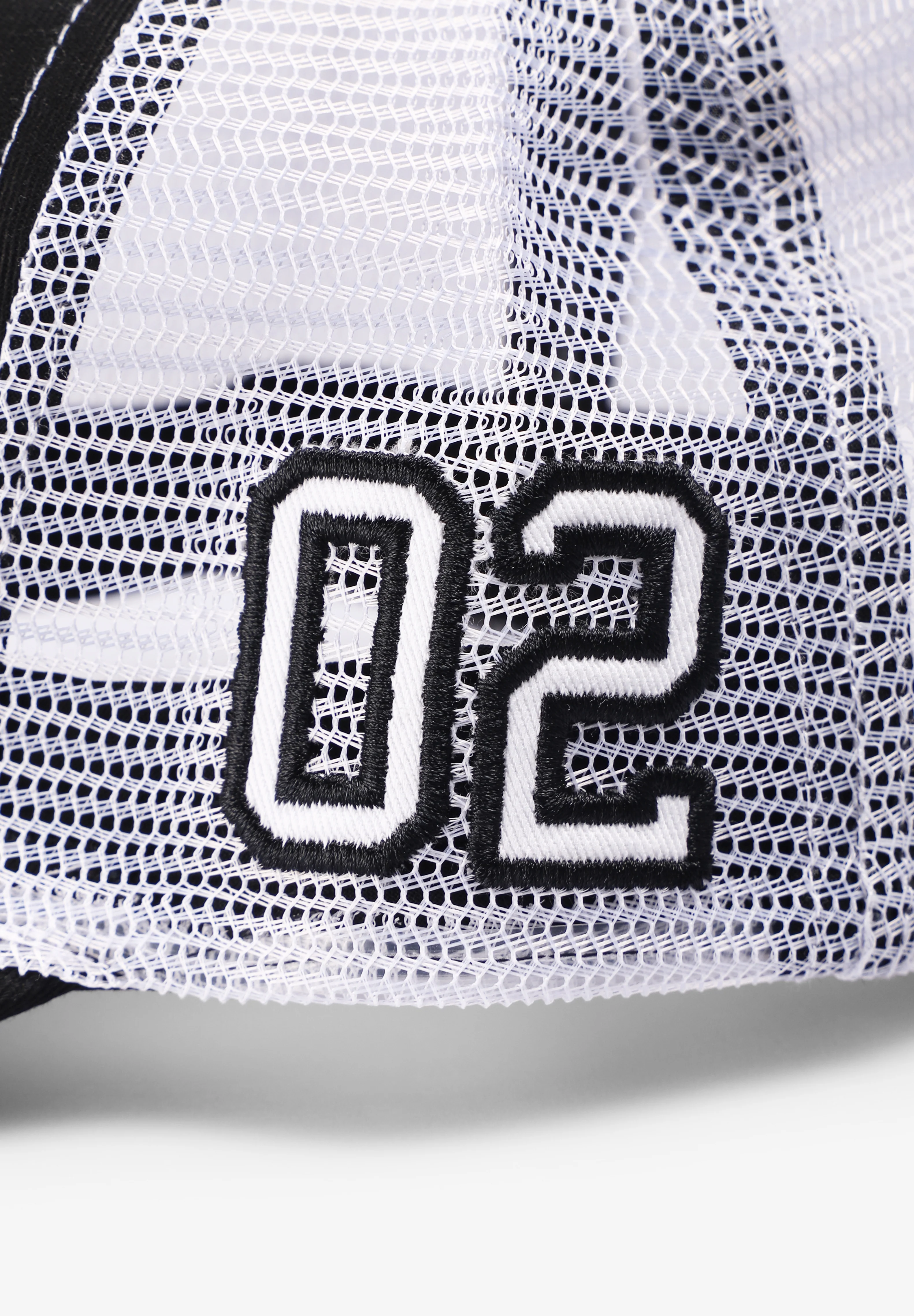 TWOJEYS | GORRA ICON TRUCKER - Image 4