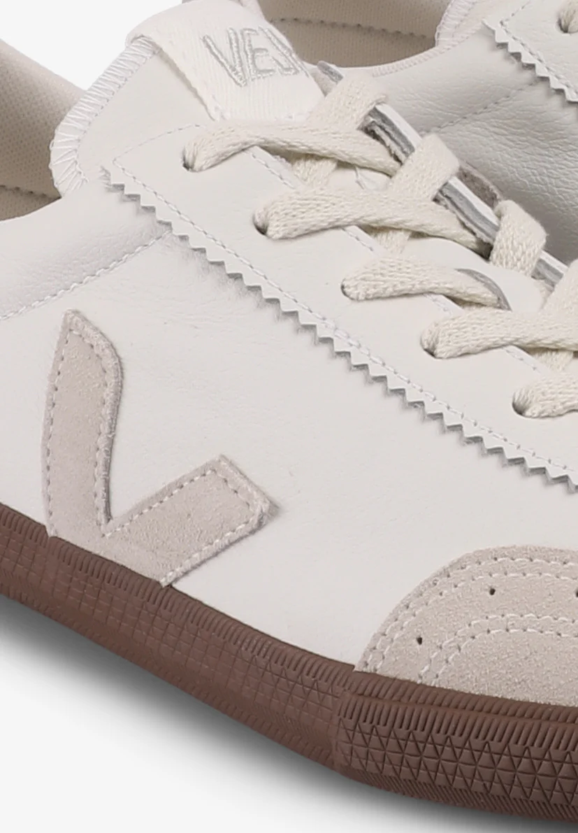 VEJA | SNEAKERS VOLLEY HOMBRE - Image 4