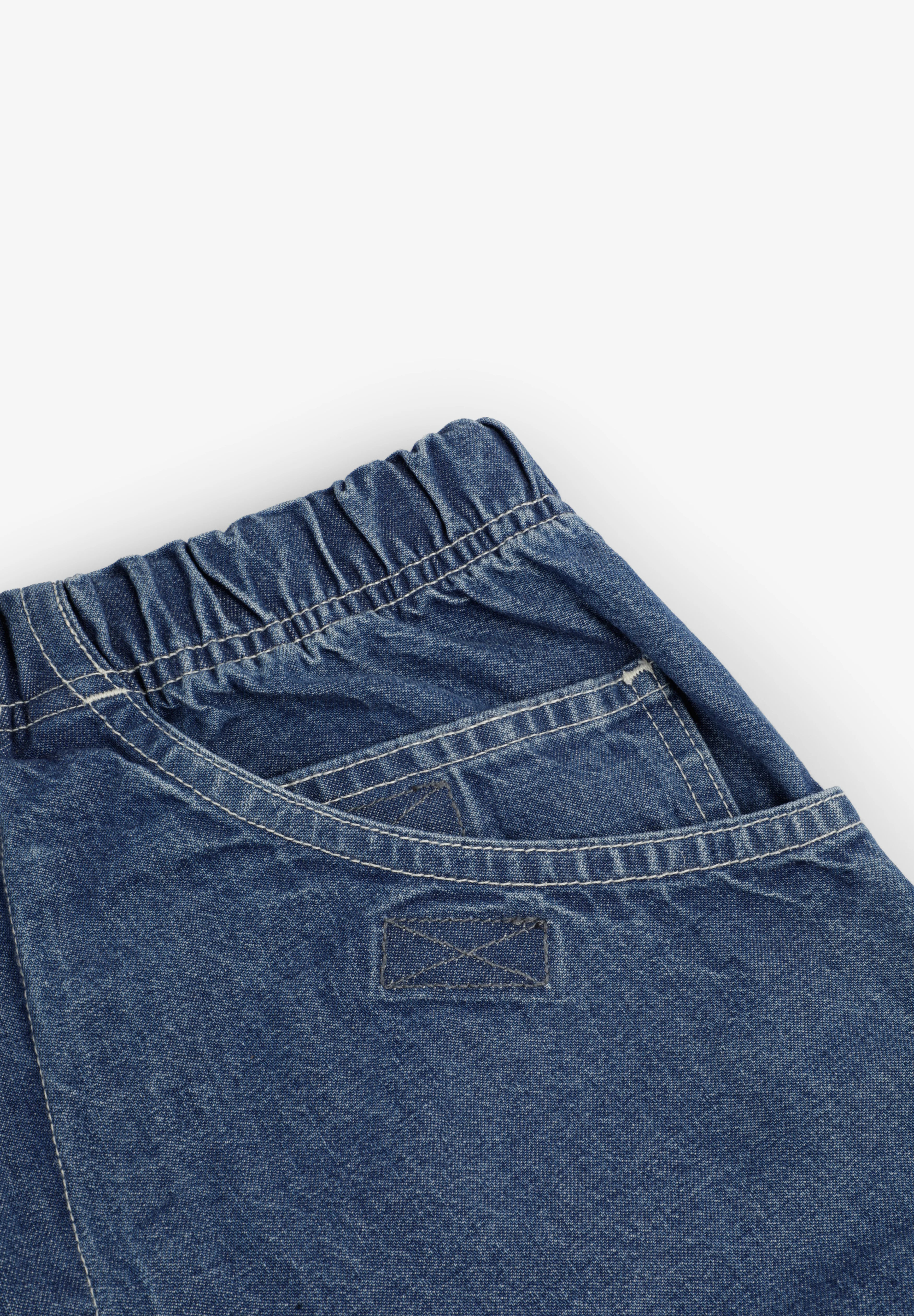 GRAMICCI | PANTALÓN DENIM EQT - Image 6