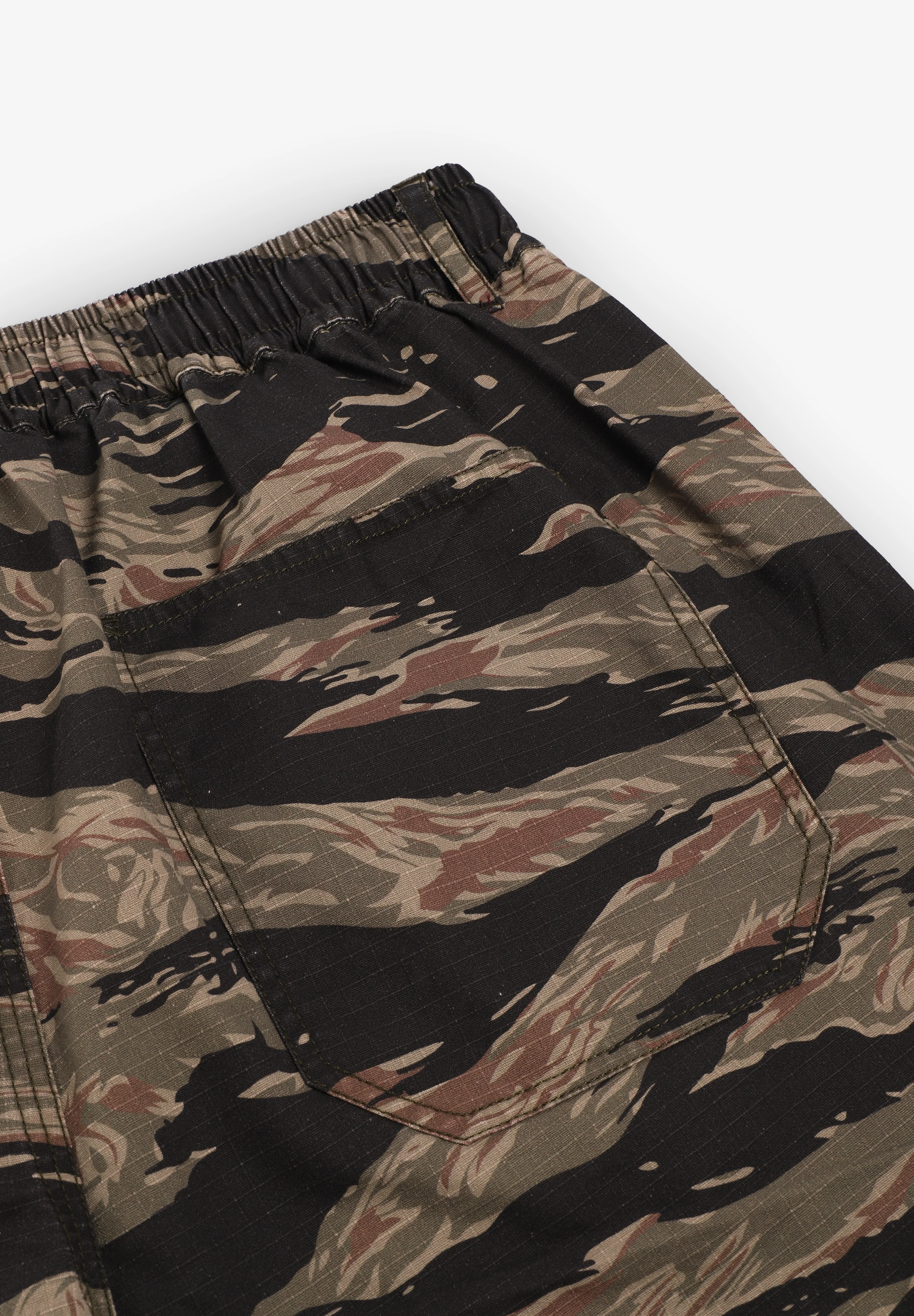 GOODIES SPORTIVE | BERMUDAS CAMO - Image 4
