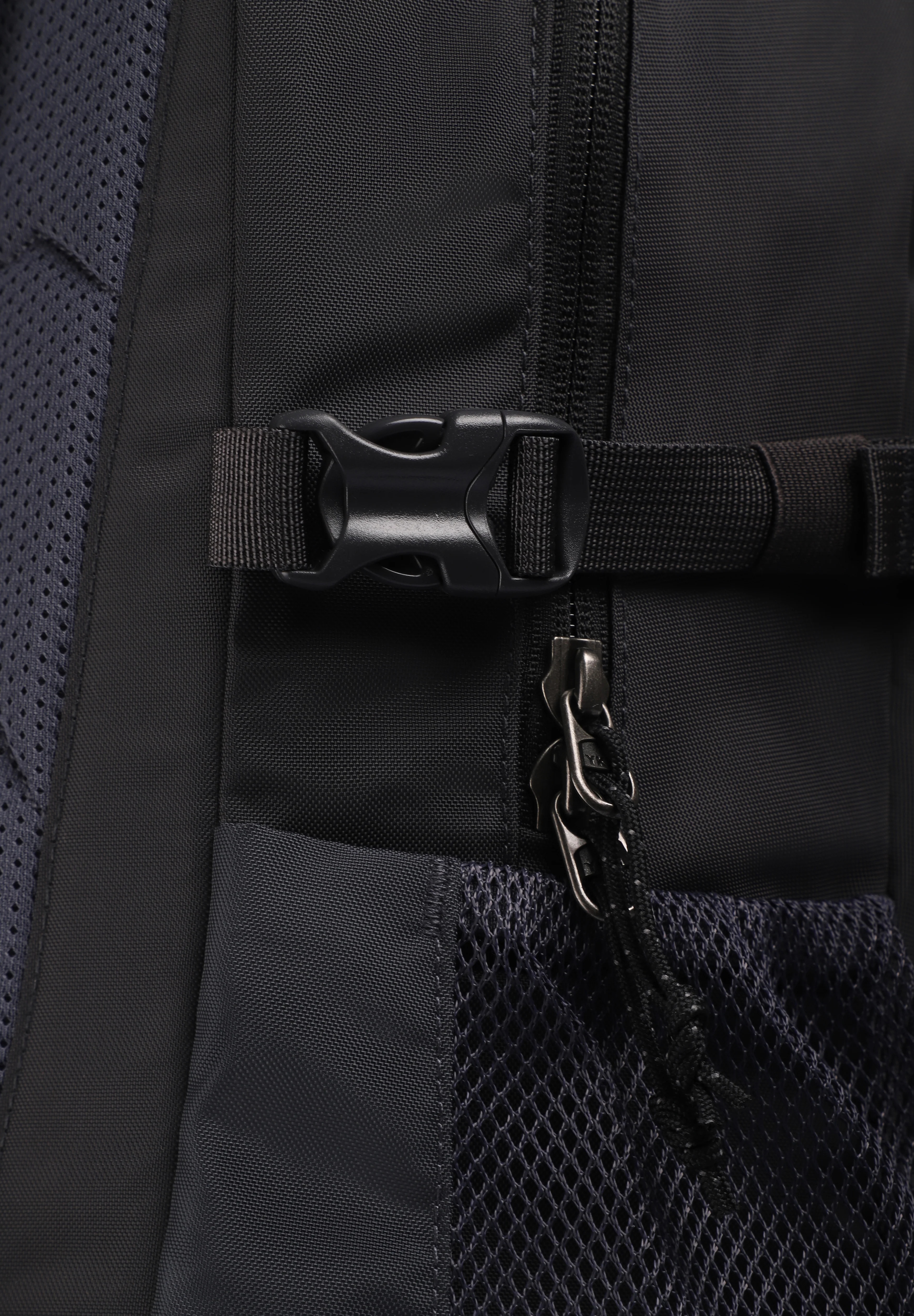 PATAGONIA | MOCHILA REFUGIO DAY PACK 26L NAVY - Image 6
