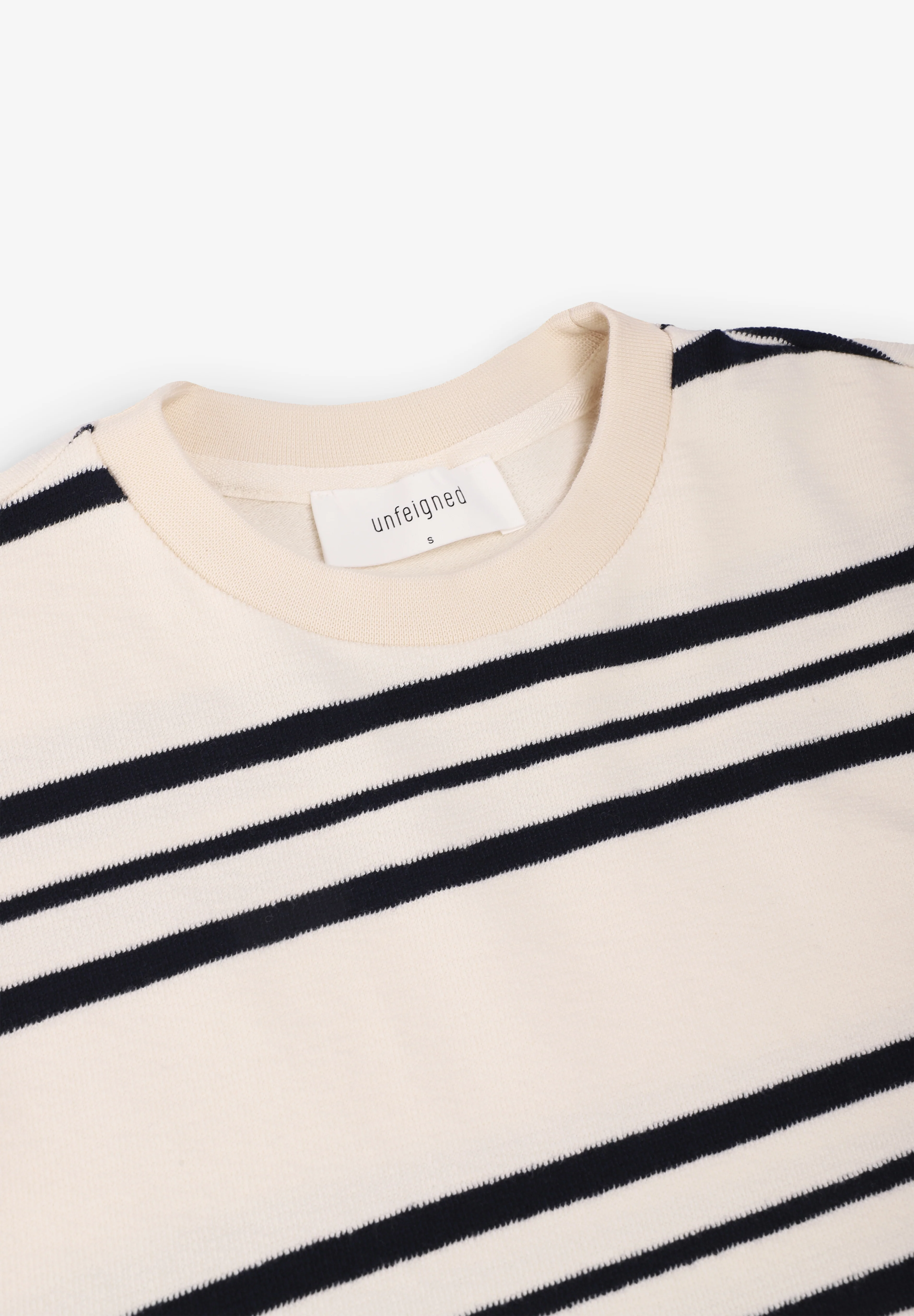 UNFEIGNED | CAMISETA OVERSIZED TERRY - Image 3