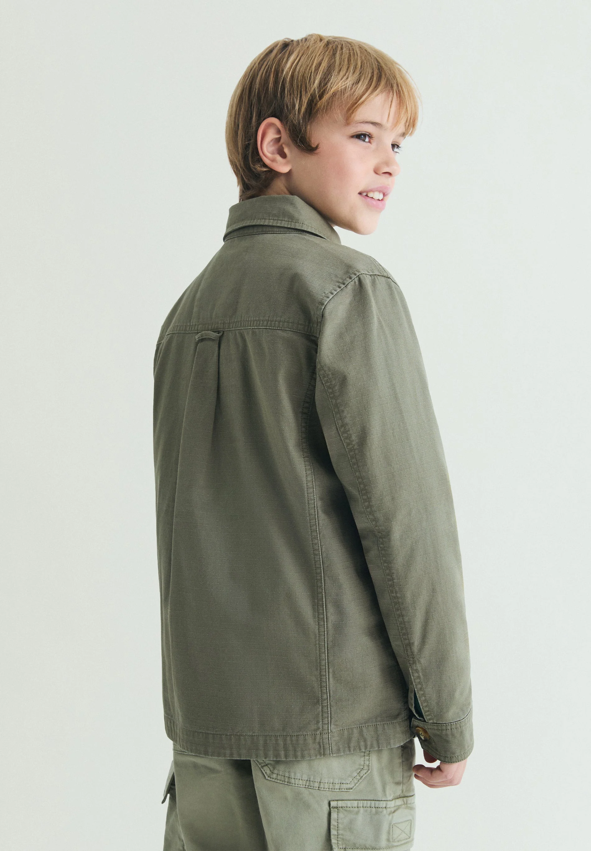 CHAQUETA BOLSILLOS SAFARI - Image 9