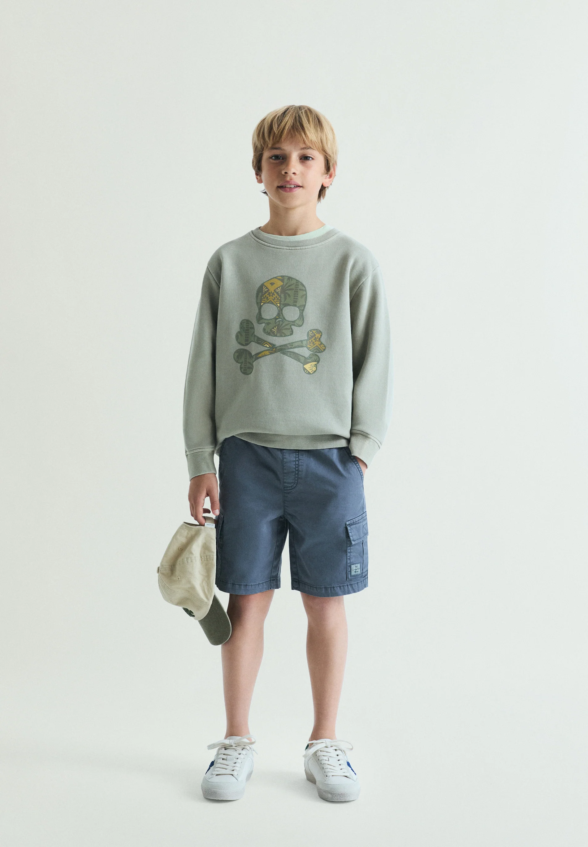 SUDADERA CALAVERA ESTAMPADA - Image 2