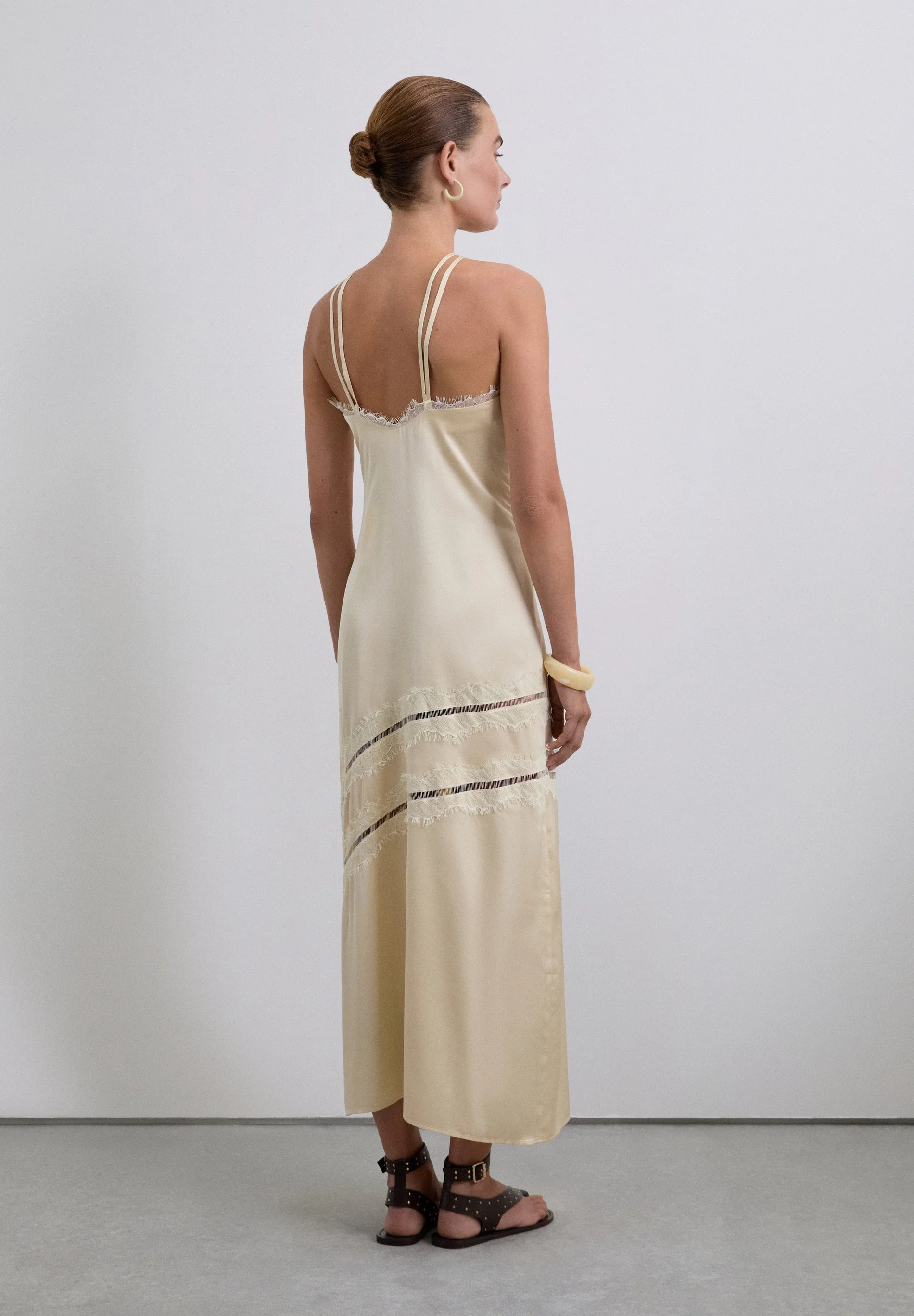 VESTIDO LENCERO SATINADO - Image 5