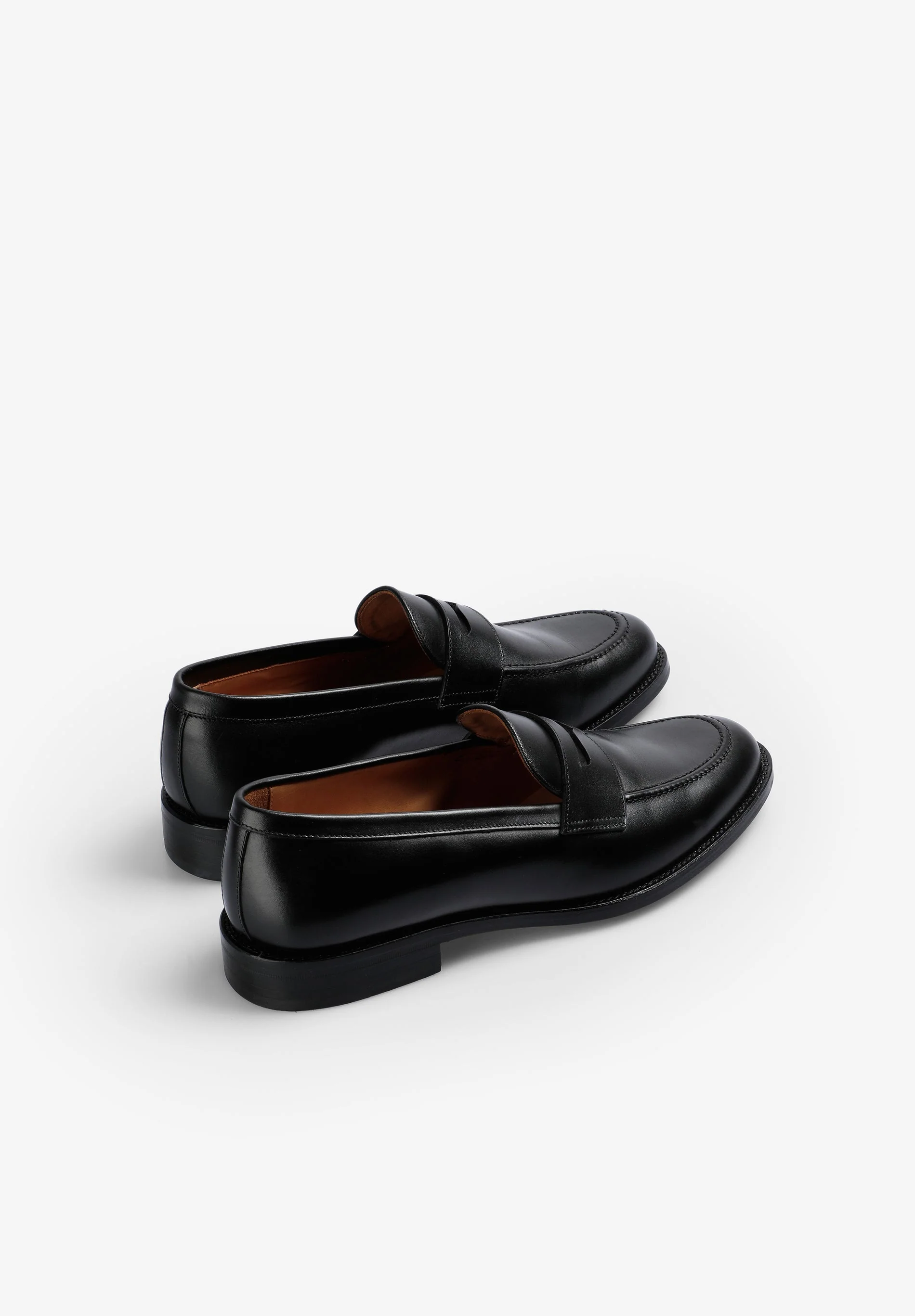 MOCASÍN NEGRO ANTIFAZ - Image 3