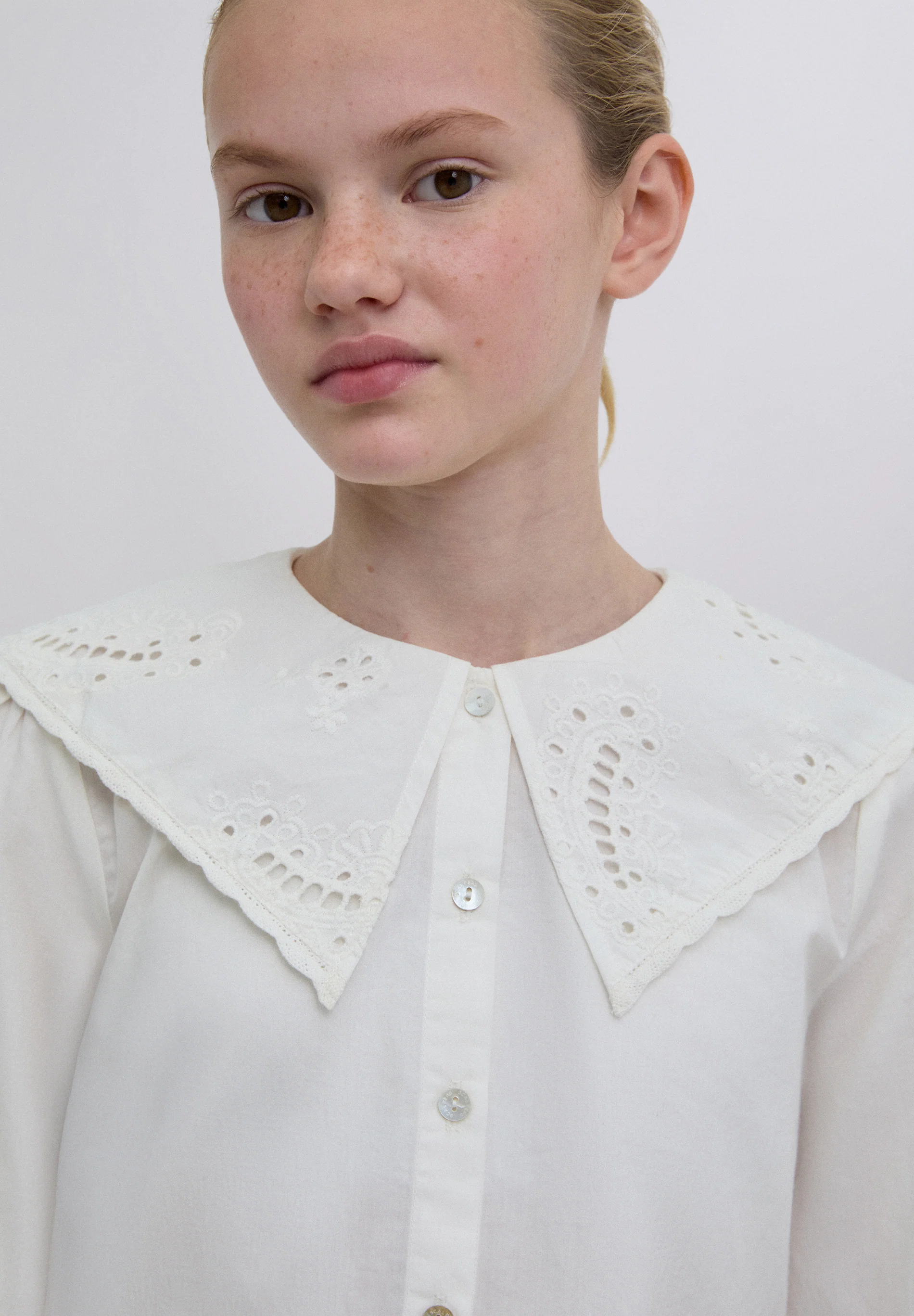 CAMISA CUELLO BORDADOS - Image 3