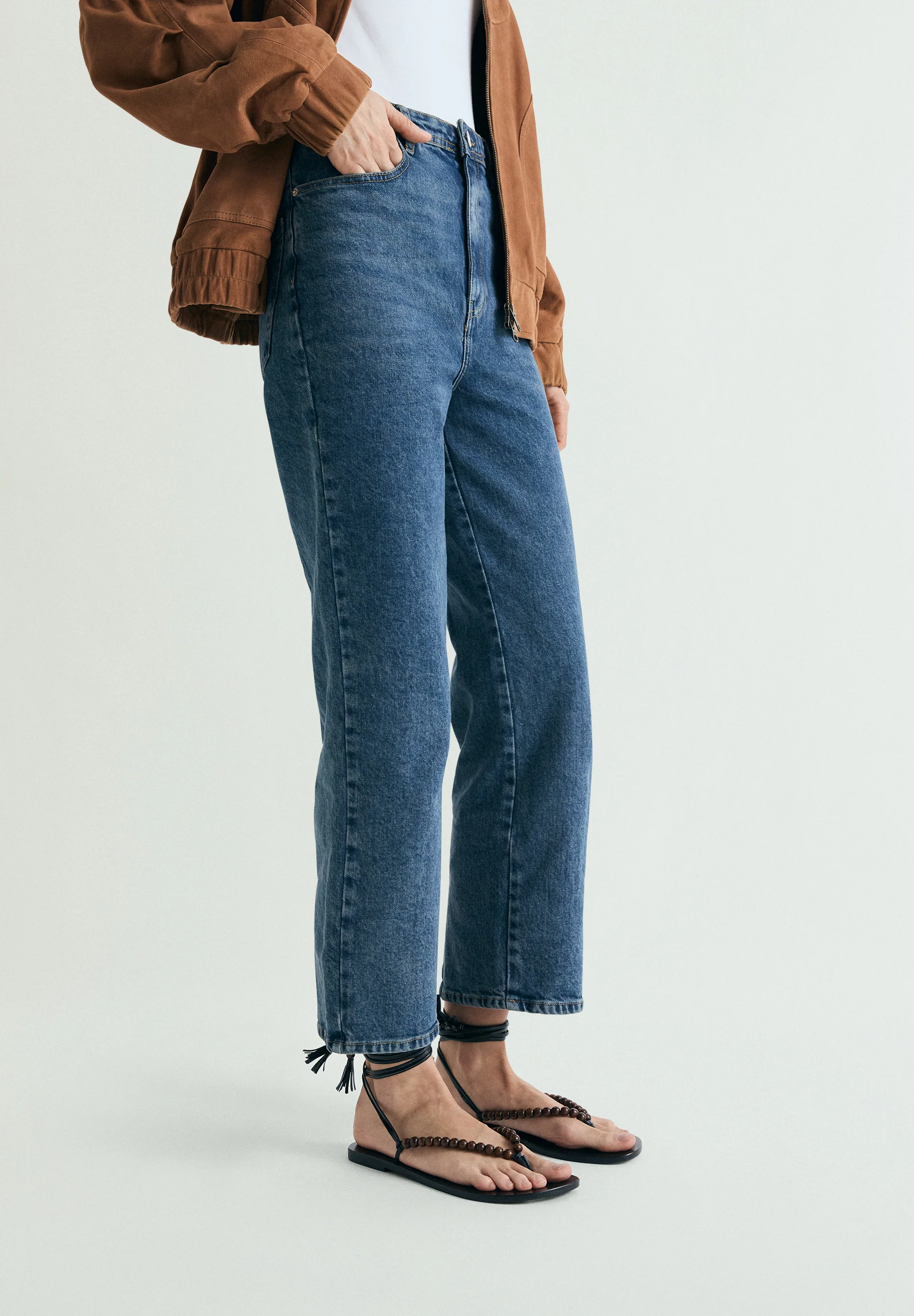 JEANS BOTONES TRASEROS - Image 4