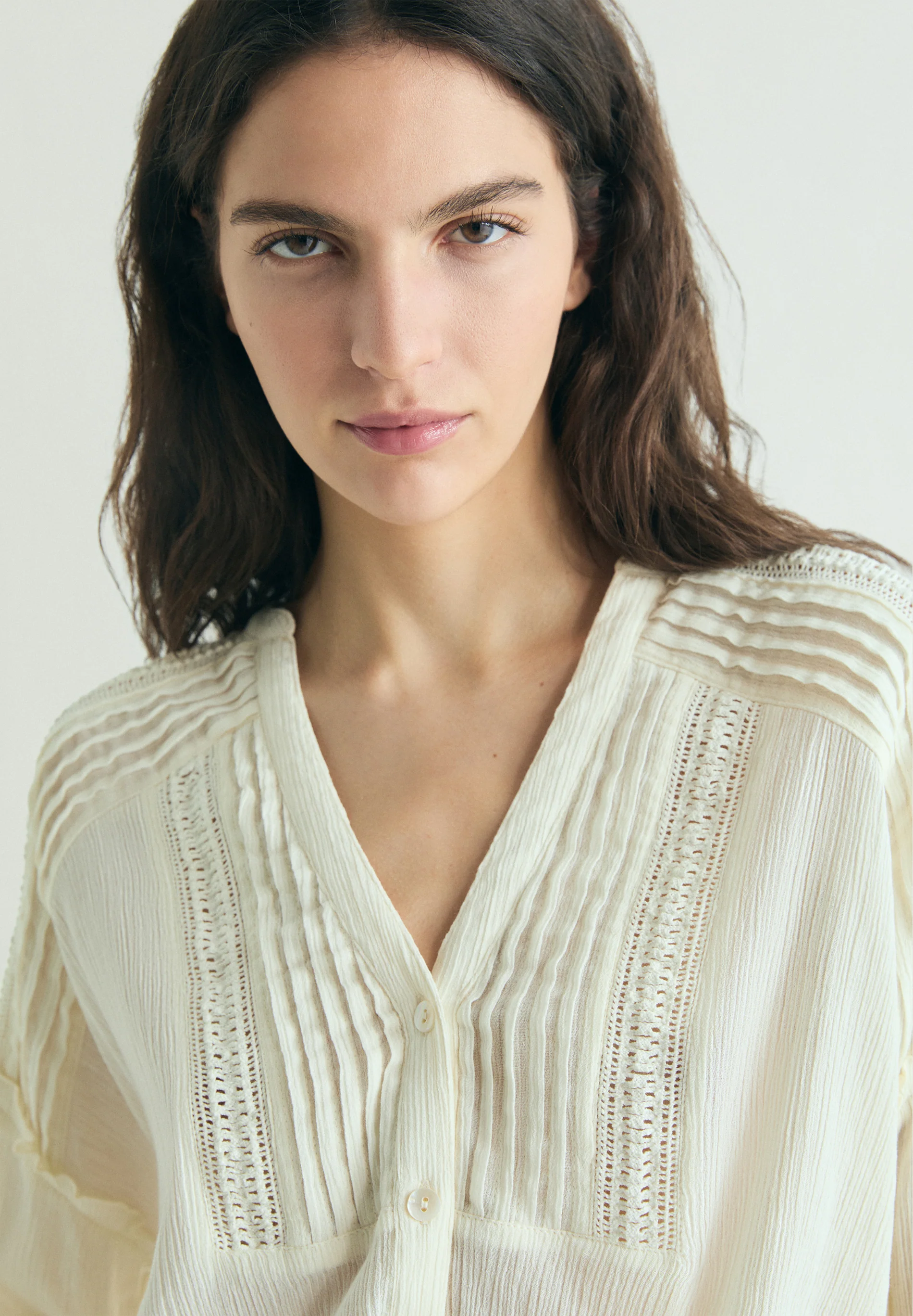 BLUSA DETALLE ENCAJE - Image 3