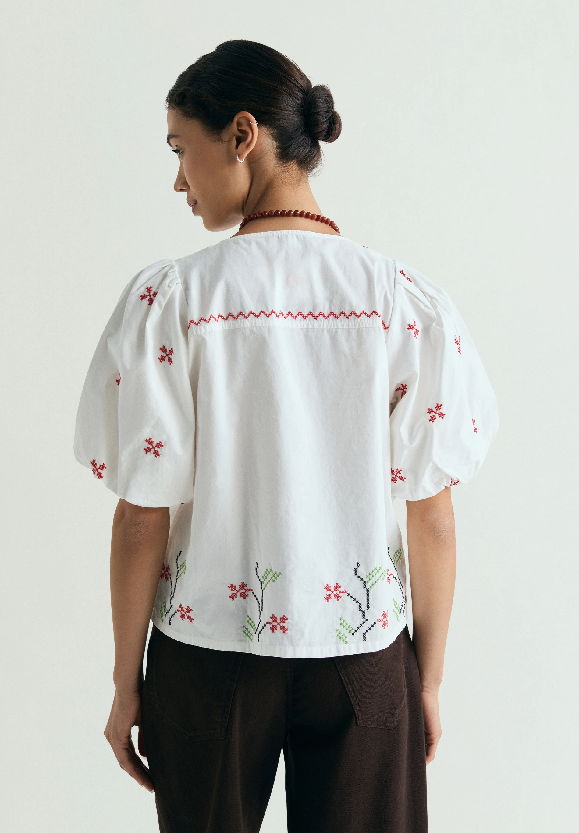 BLUSA BORDADOS FLORALES - Image 4