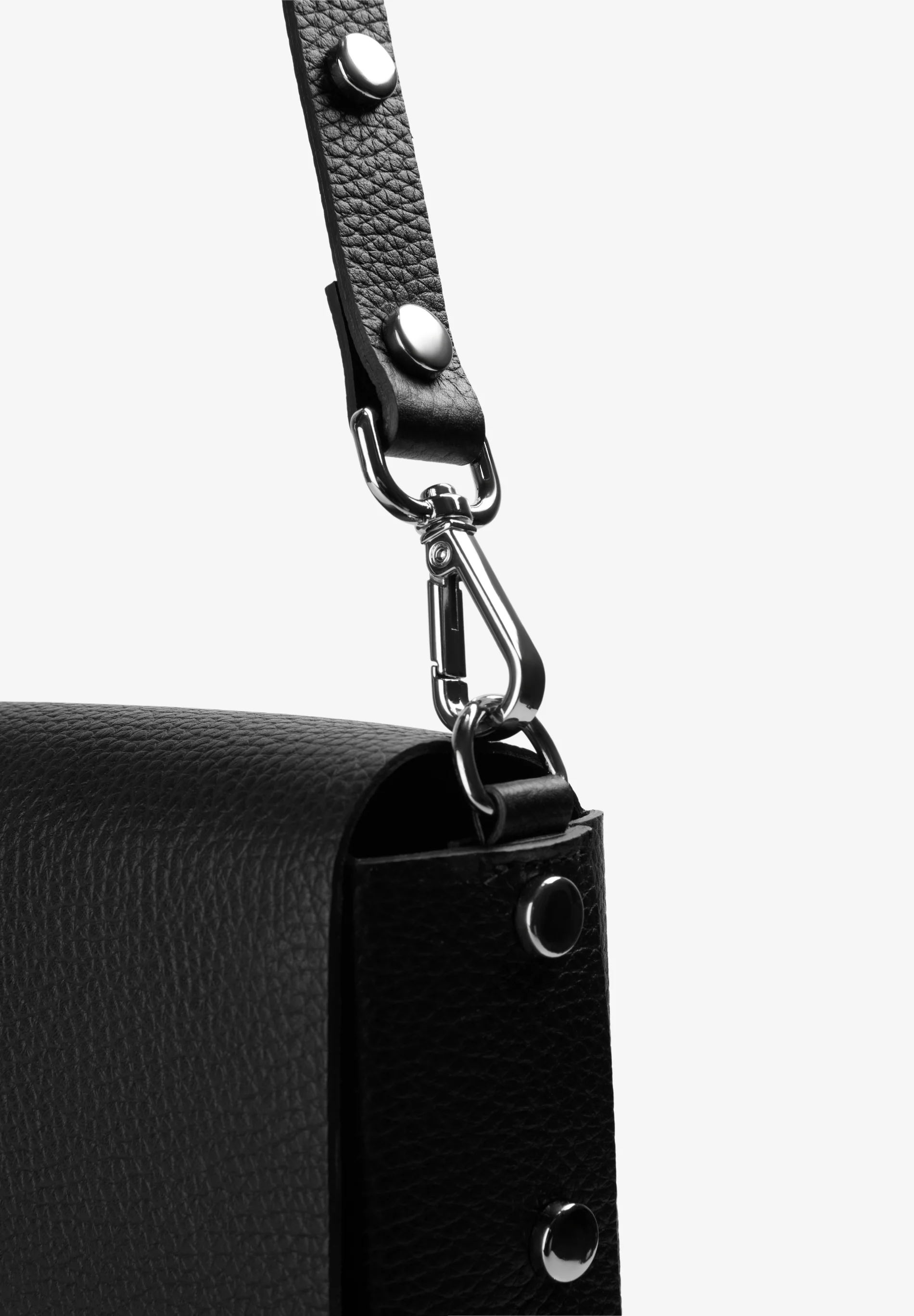 BOLSO DE PIEL CON APLIQUES - Image 7