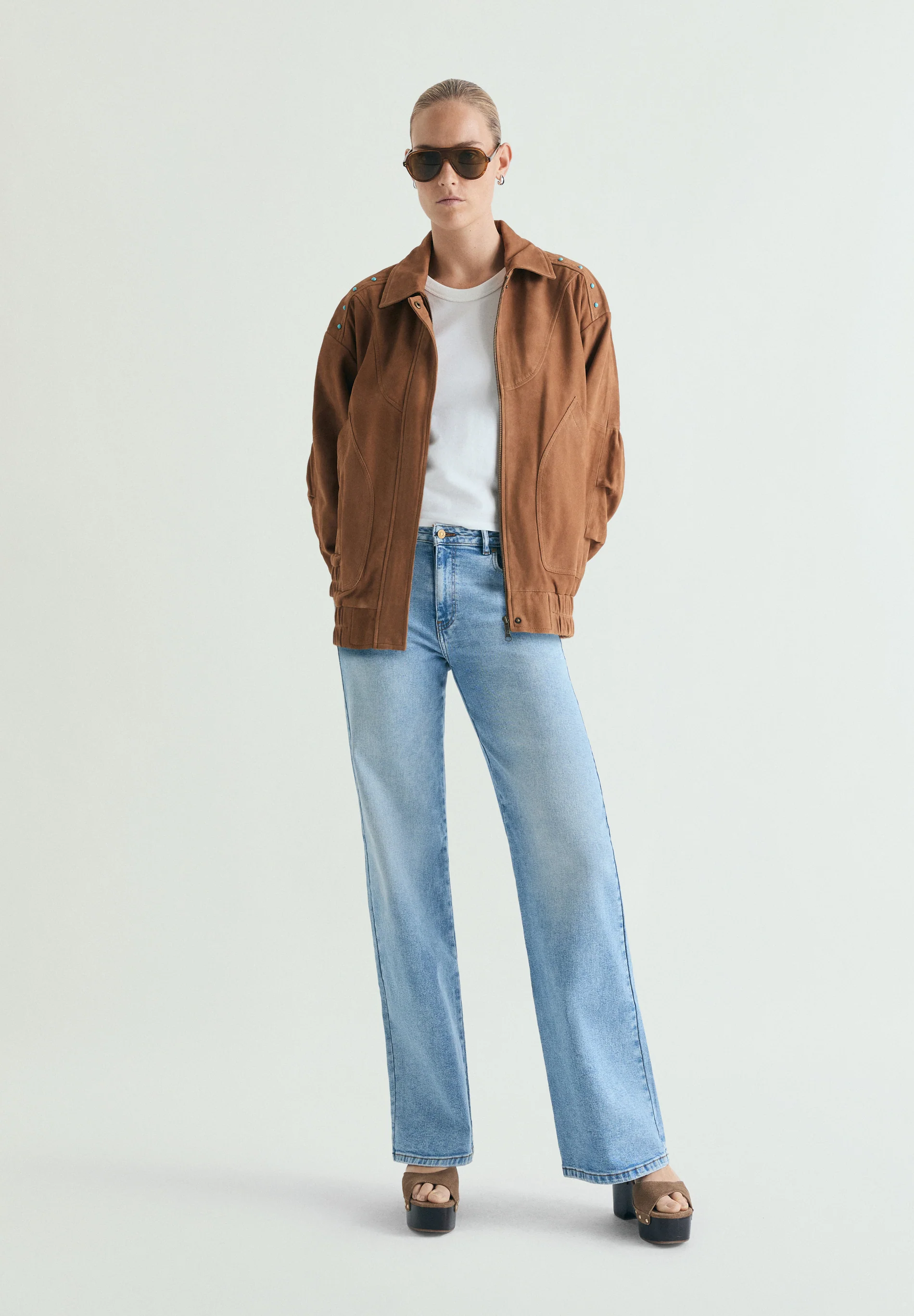CHAQUETA BOMBER ANTE STUDS - Image 2