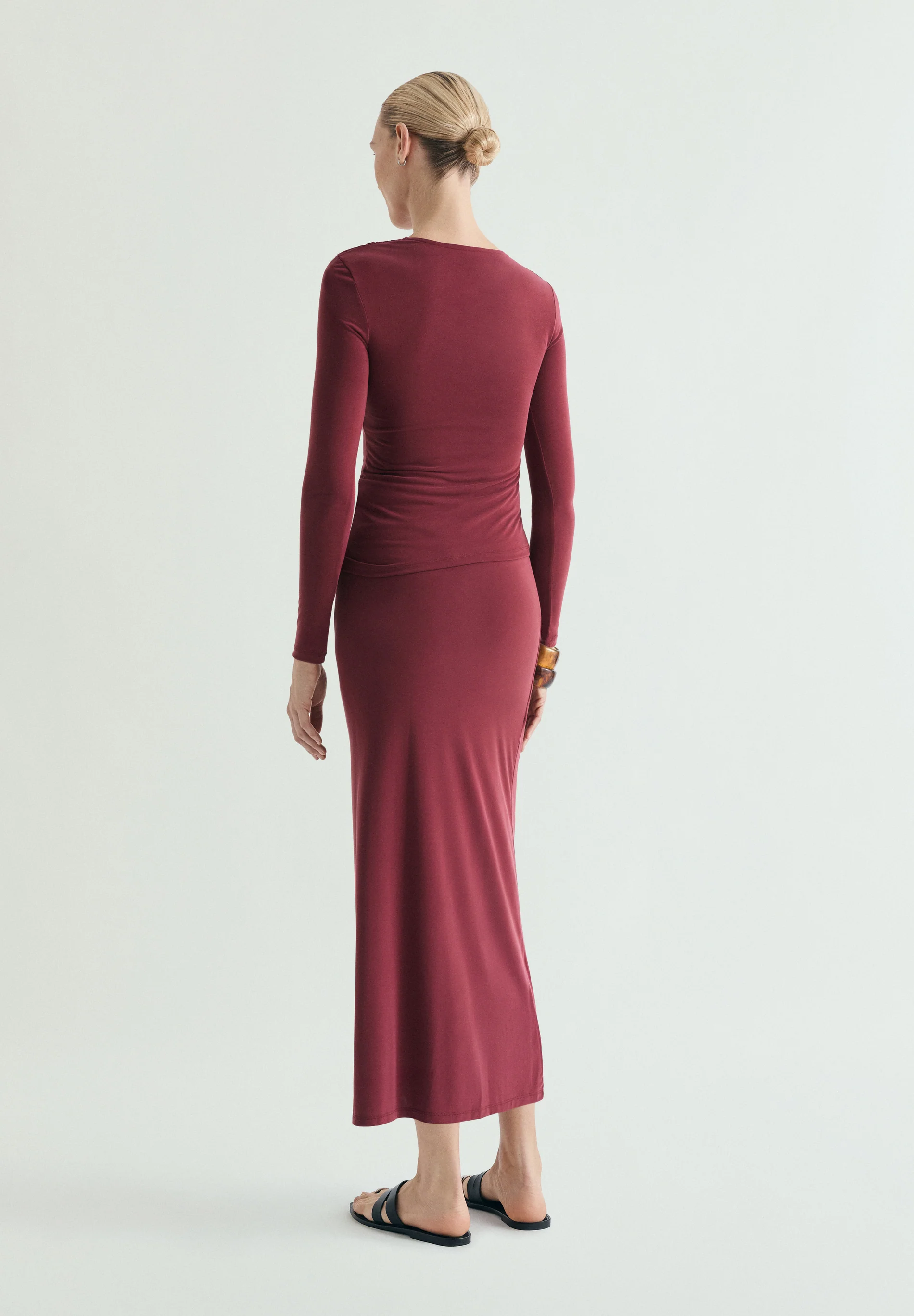 FALDA CUPRO BROCHE - Image 3