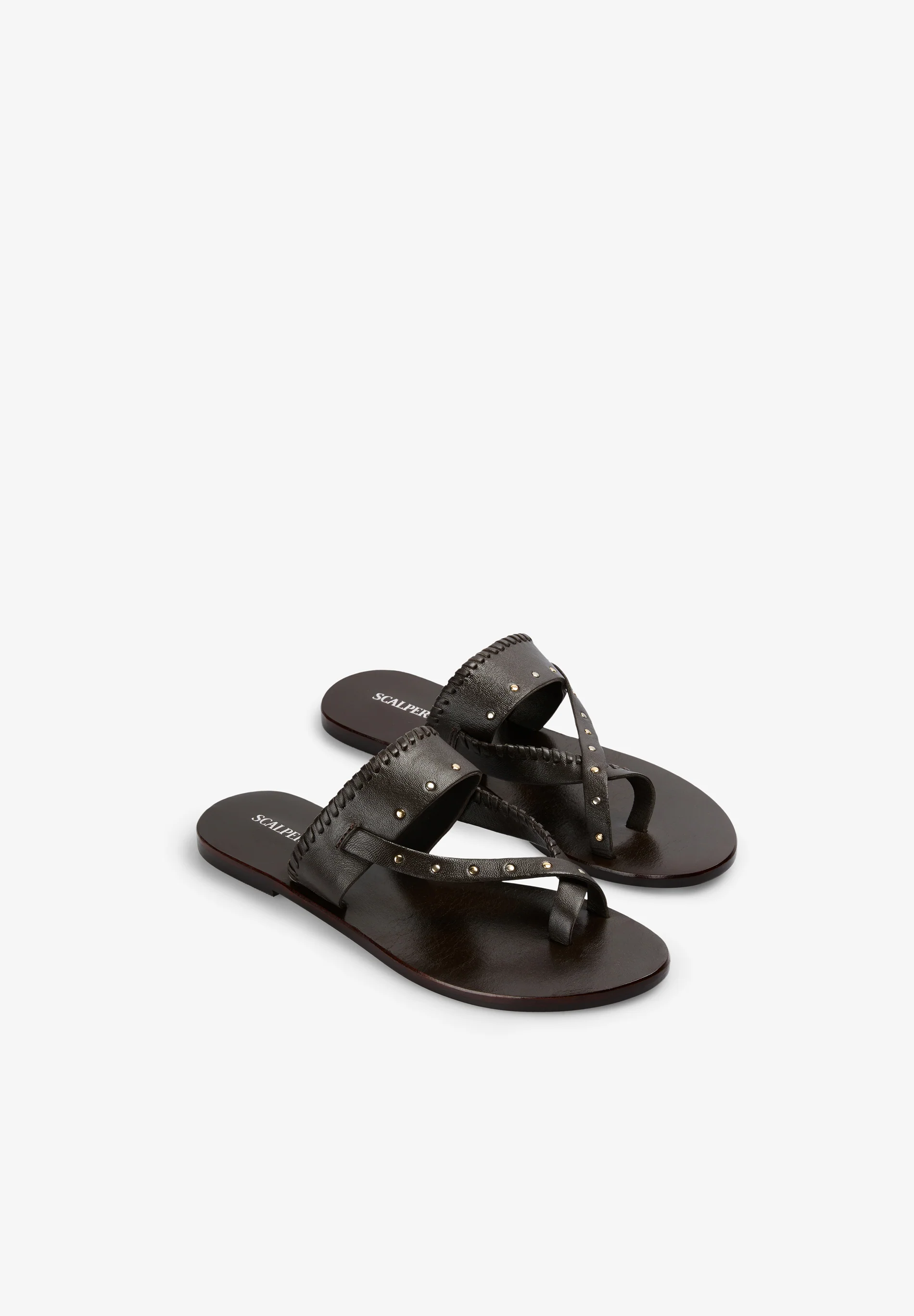 SANDALIAS PIEL TACHUELAS - Image 2