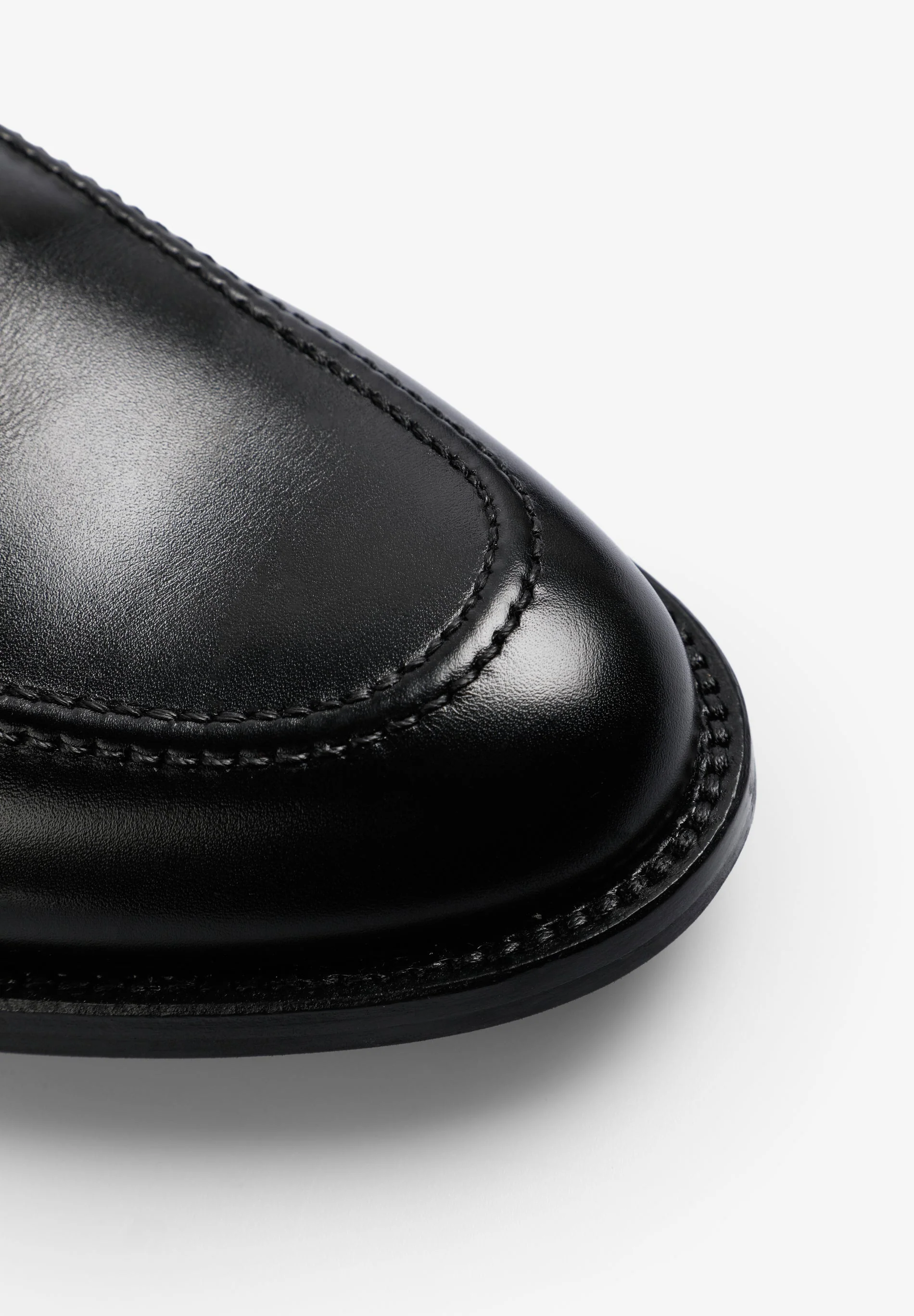 MOCASÍN NEGRO ANTIFAZ - Image 7