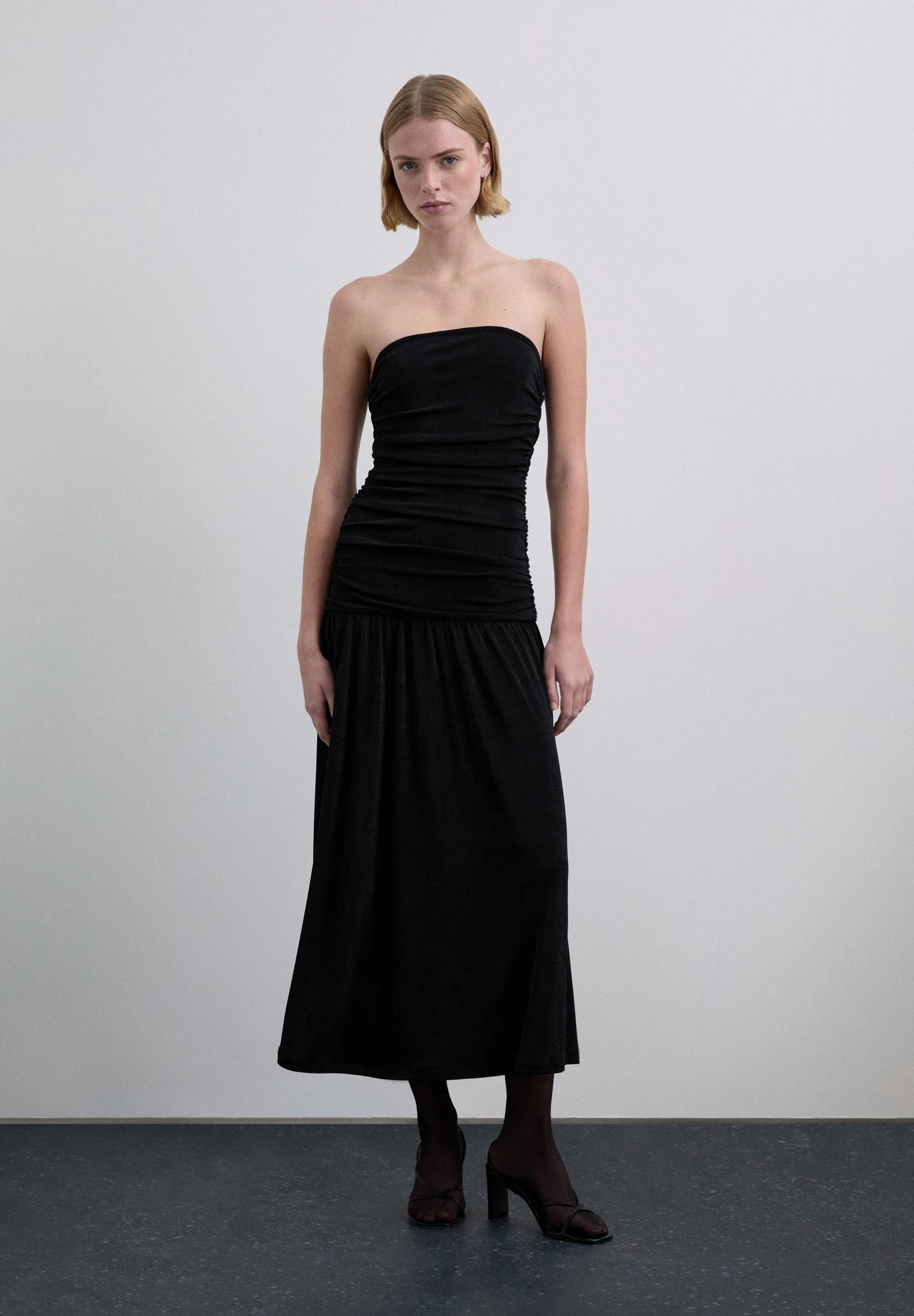 VESTIDO PUNTO FRUNCES - Image 2