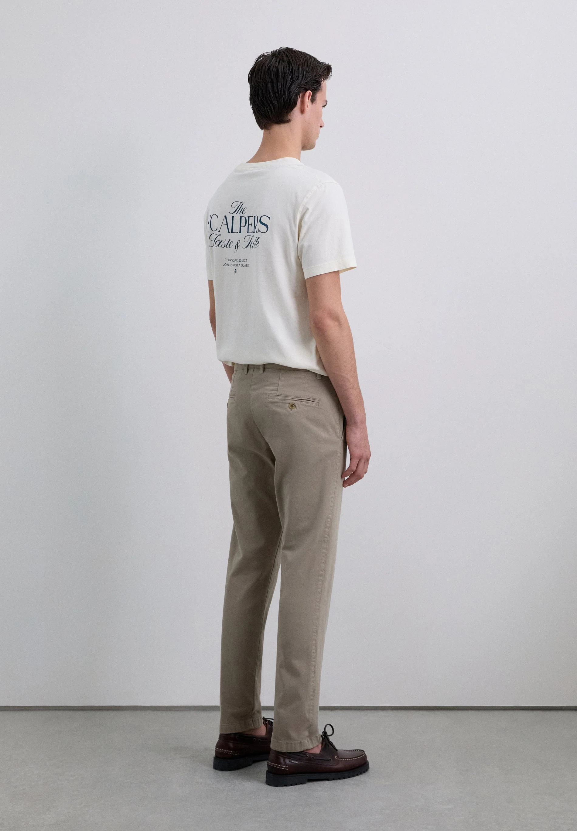 PANTALÓN CHINO PINZAS - Image 4