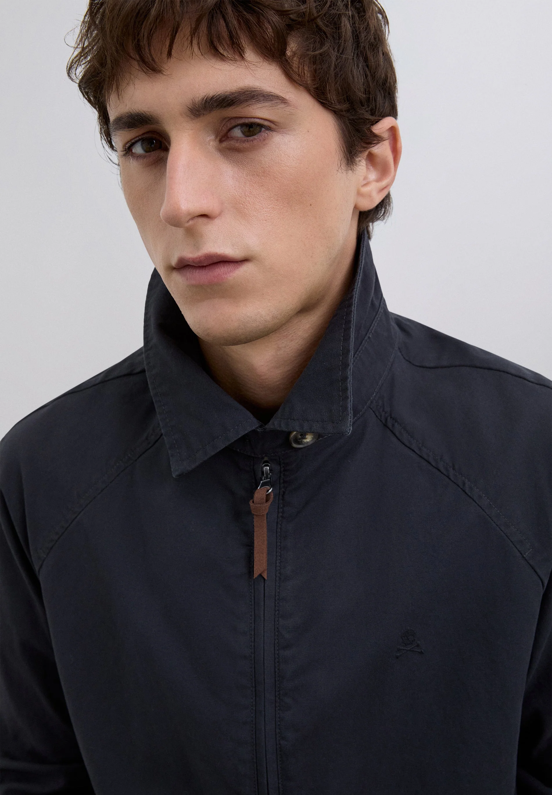 CHAQUETA BOMBER LOGO - Image 4